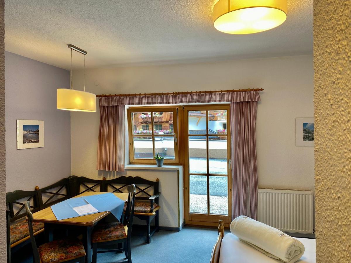 Pension Alpin Mandarfen Extérieur photo